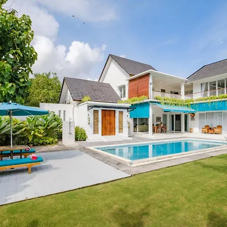 Annindra Suites